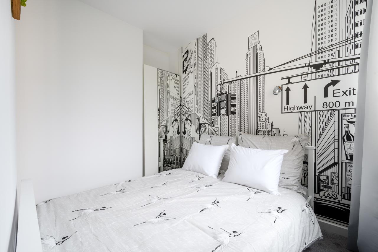 Central Station Apartment - Wilcza Warschau Buitenkant foto