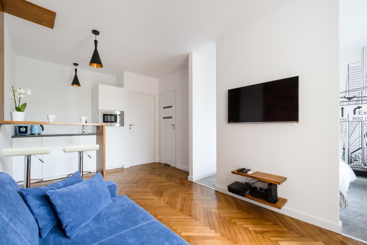 Central Station Apartment - Wilcza Warschau Buitenkant foto